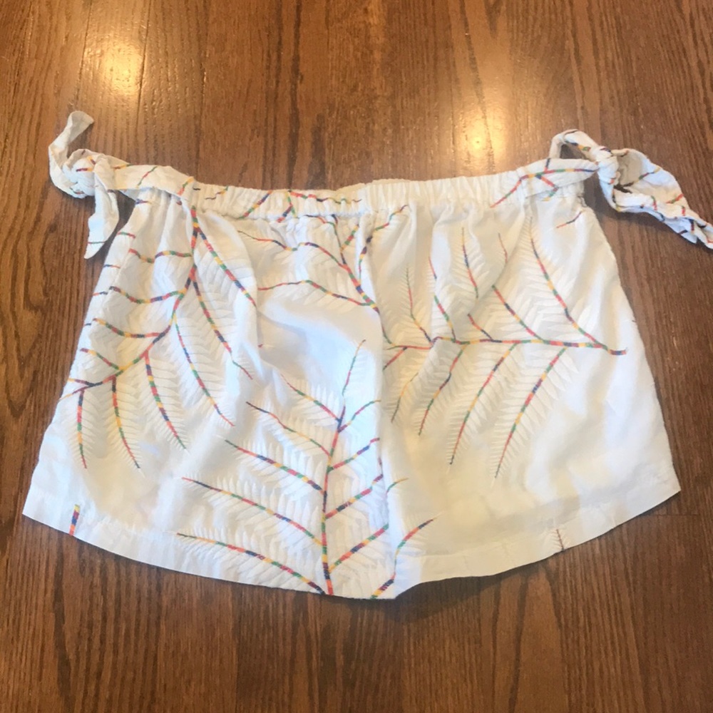 White off the shoulder crop top